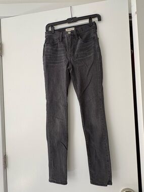 Madewell Women’s Skinny Leg Washed Black Jeans - “Roadtripper”